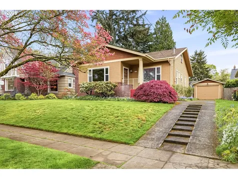 3366 NE Oregon Street Portland OR 97232