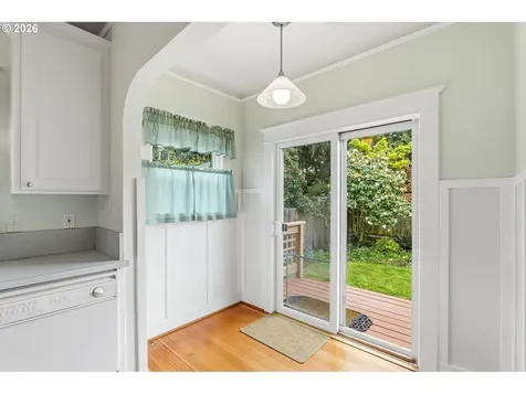 3366 NE Oregon Street Portland OR 97232