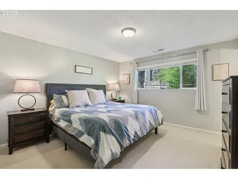 1020 SE 130th Avenue Vancouver WA 98683