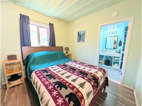 2704 N Ash Street La Grande OR 97850