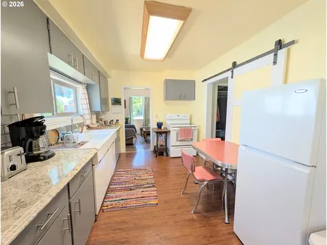 2704 N Ash Street La Grande OR 97850