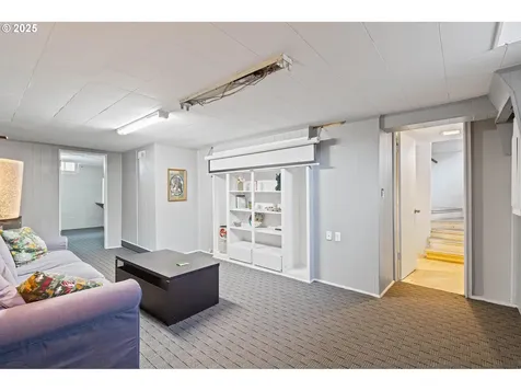 3446 NE 83rd Avenue Portland OR 97220