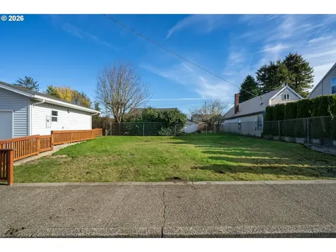 1403 5th Street Tillamook OR 97141