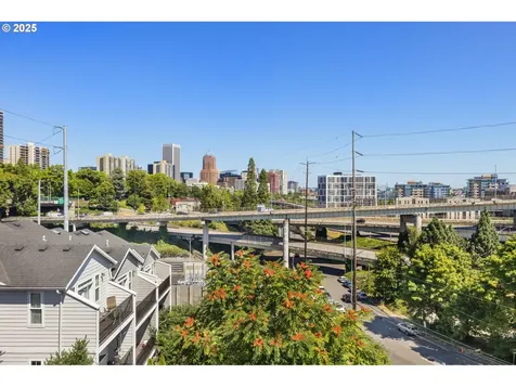 117 S Arthur Street Portland OR 97201