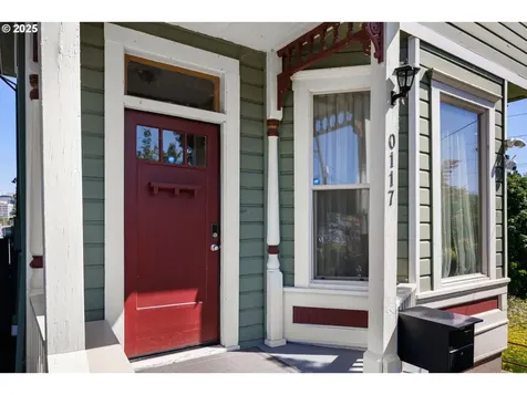117 S Arthur Street Portland OR 97201