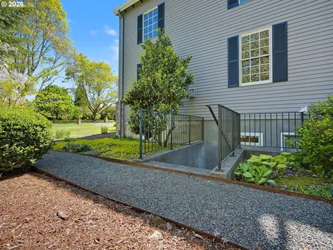 21077 SW Wyndham Hill Court Tualatin OR 97062