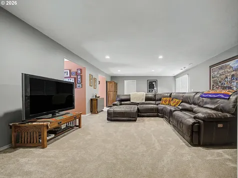 21077 SW Wyndham Hill Court Tualatin OR 97062