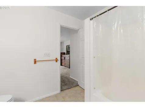 144 Clear Lake Street Oakland OR 97462
