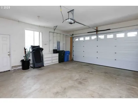 144 Clear Lake Street Oakland OR 97462