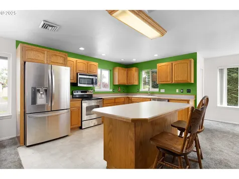 144 Clear Lake Street Oakland OR 97462