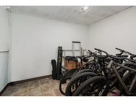4333 SW Coast Avenue Lincoln City OR 97367