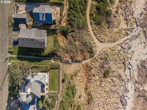4333 SW Coast Avenue Lincoln City OR 97367