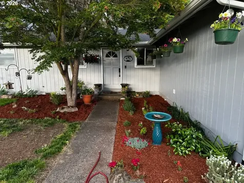 2345 Circle Drive Roseburg OR 97471