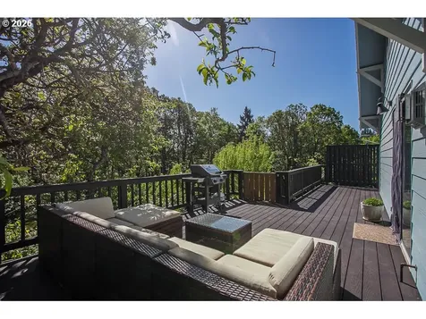51 Columbia Avenue Underwood WA 98651