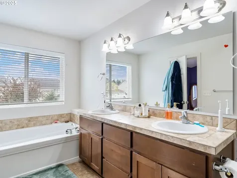 504 E Hoag Street Yacolt WA 98675