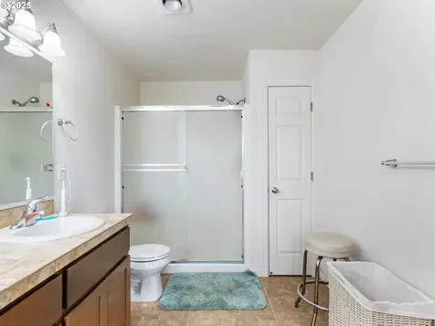 504 E Hoag Street Yacolt WA 98675