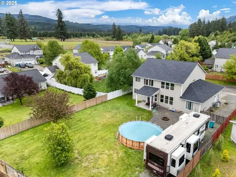 504 E Hoag Street Yacolt WA 98675