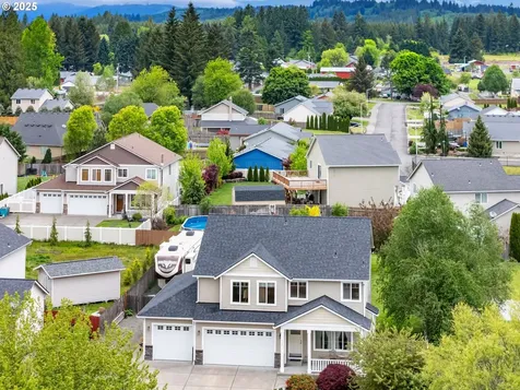 504 E Hoag Street Yacolt WA 98675