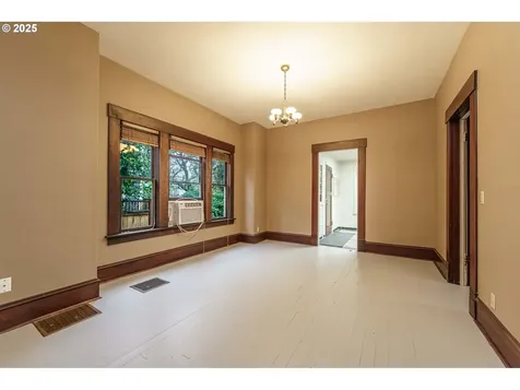 1114 SE Malden Street Portland OR 97202