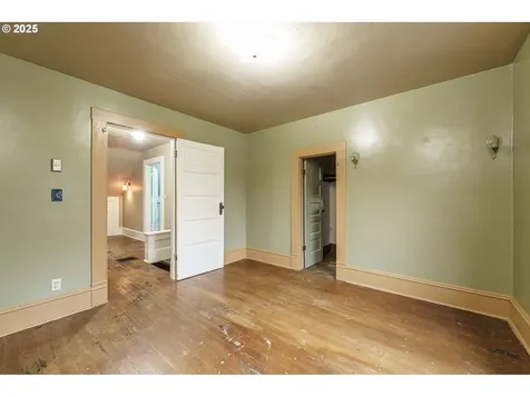 1114 SE Malden Street Portland OR 97202