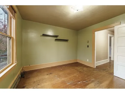 1114 SE Malden Street Portland OR 97202