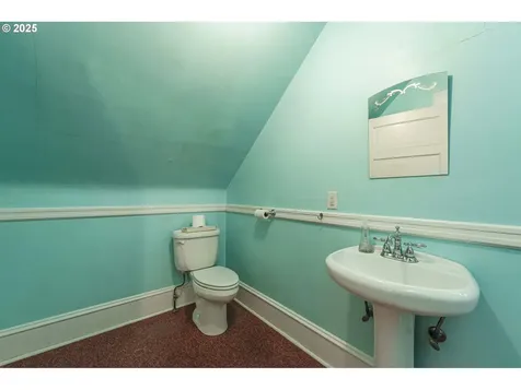 1114 SE Malden Street Portland OR 97202