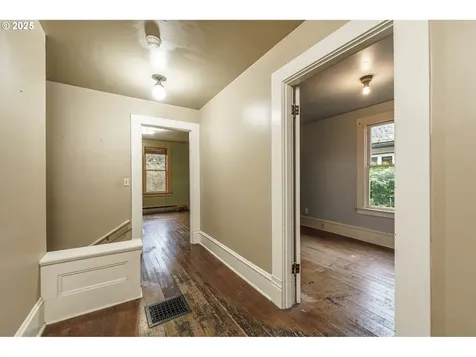 1114 SE Malden Street Portland OR 97202