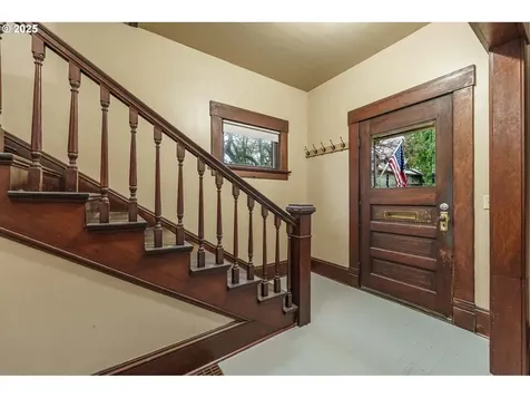 1114 SE Malden Street Portland OR 97202
