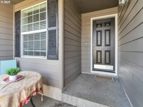 670 NE Summerfield Street Mcminnville OR 97128