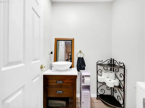 64711 E Sandy River Lane Rhododendron OR 97049