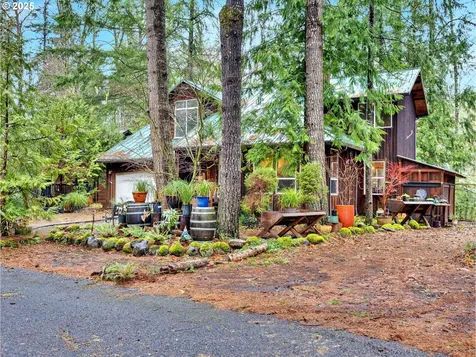 64711 E Sandy River Lane Rhododendron OR 97049