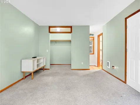 64711 E Sandy River Lane Rhododendron OR 97049