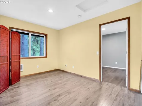 64711 E Sandy River Lane Rhododendron OR 97049