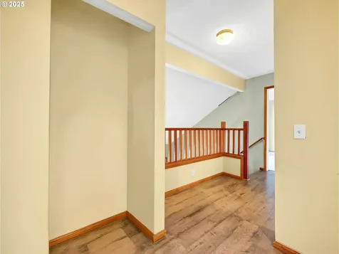 64711 E Sandy River Lane Rhododendron OR 97049