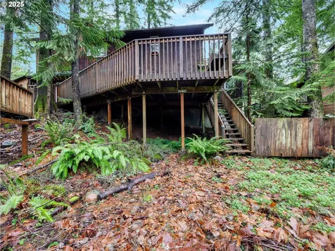 64711 E Sandy River Lane Rhododendron OR 97049