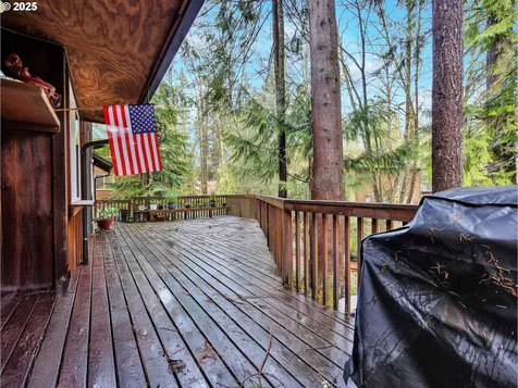 64711 E Sandy River Lane Rhododendron OR 97049