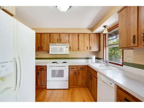 1822 Kent Avenue Stayton OR 97383