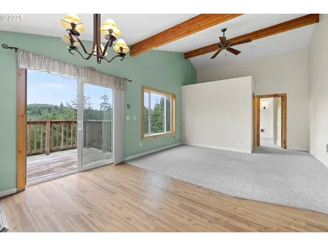 15816 S Wave Road Mulino OR 97042