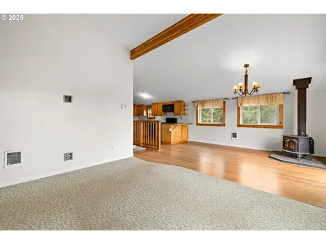 15816 S Wave Road Mulino OR 97042