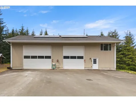 15816 S Wave Road Mulino OR 97042