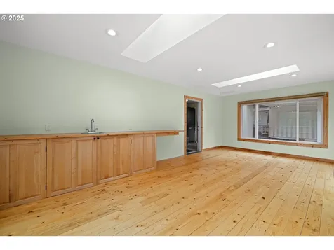 15816 S Wave Road Mulino OR 97042