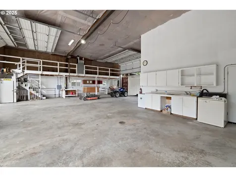 15816 S Wave Road Mulino OR 97042
