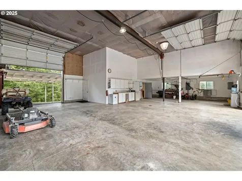 15816 S Wave Road Mulino OR 97042