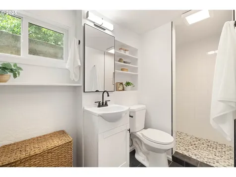 4215 NE 54th Street Vancouver WA 98661
