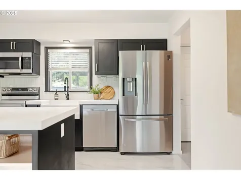 4215 NE 54th Street Vancouver WA 98661