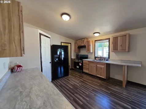 231 Owyhee Lane Roseburg OR 97471
