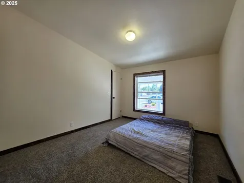 231 Owyhee Lane Roseburg OR 97471