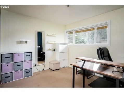 12923 NE Hancock Street Portland OR 97230