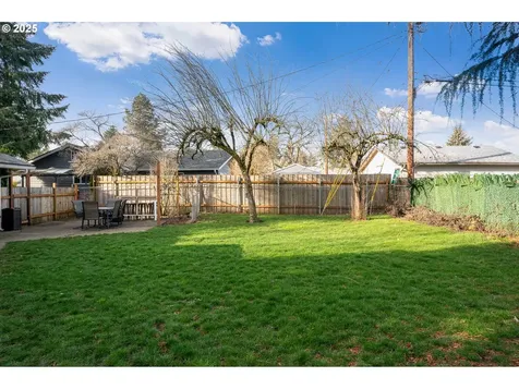 12923 NE Hancock Street Portland OR 97230