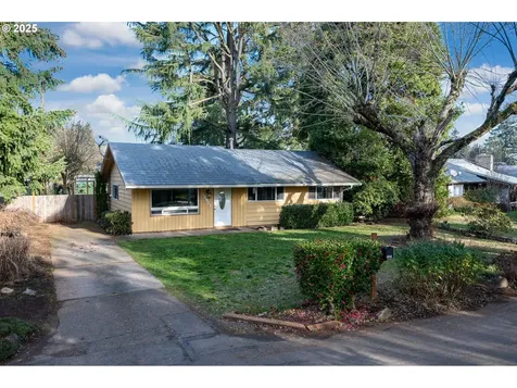 12923 NE Hancock Street Portland OR 97230